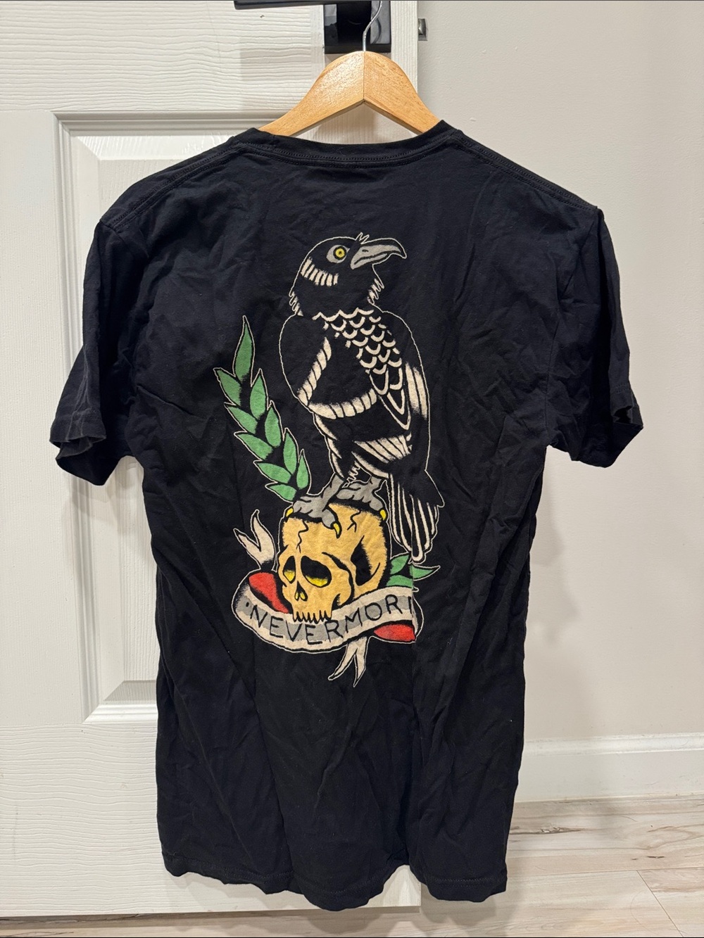 Men's Black Short Sleeve Graphic Tee with Raven & Skull Print